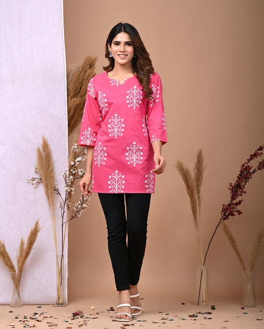 RimeLine Pink Ethnic Motifs Printed Round-Neck Cotton Kurti