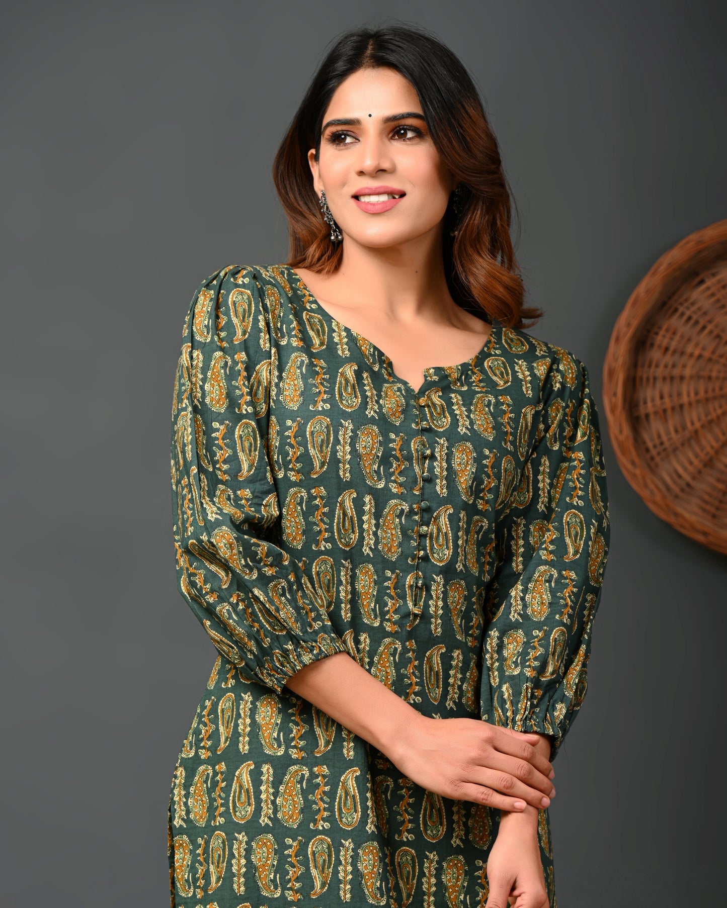 Rimeline Women Paisley Printed Puff Sleeves Pure Cotton Kurta