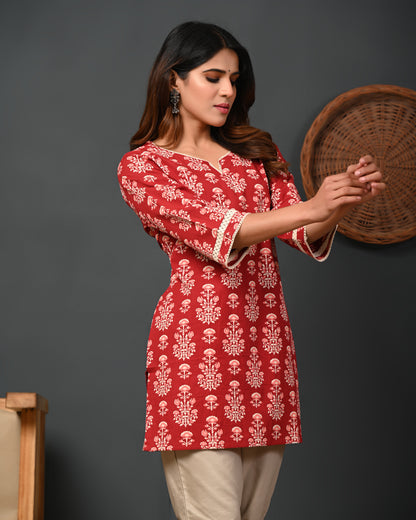 RimeLine Maroon Women Ethnic Motifs Printed Round-Neck Pure Cotton Kurti