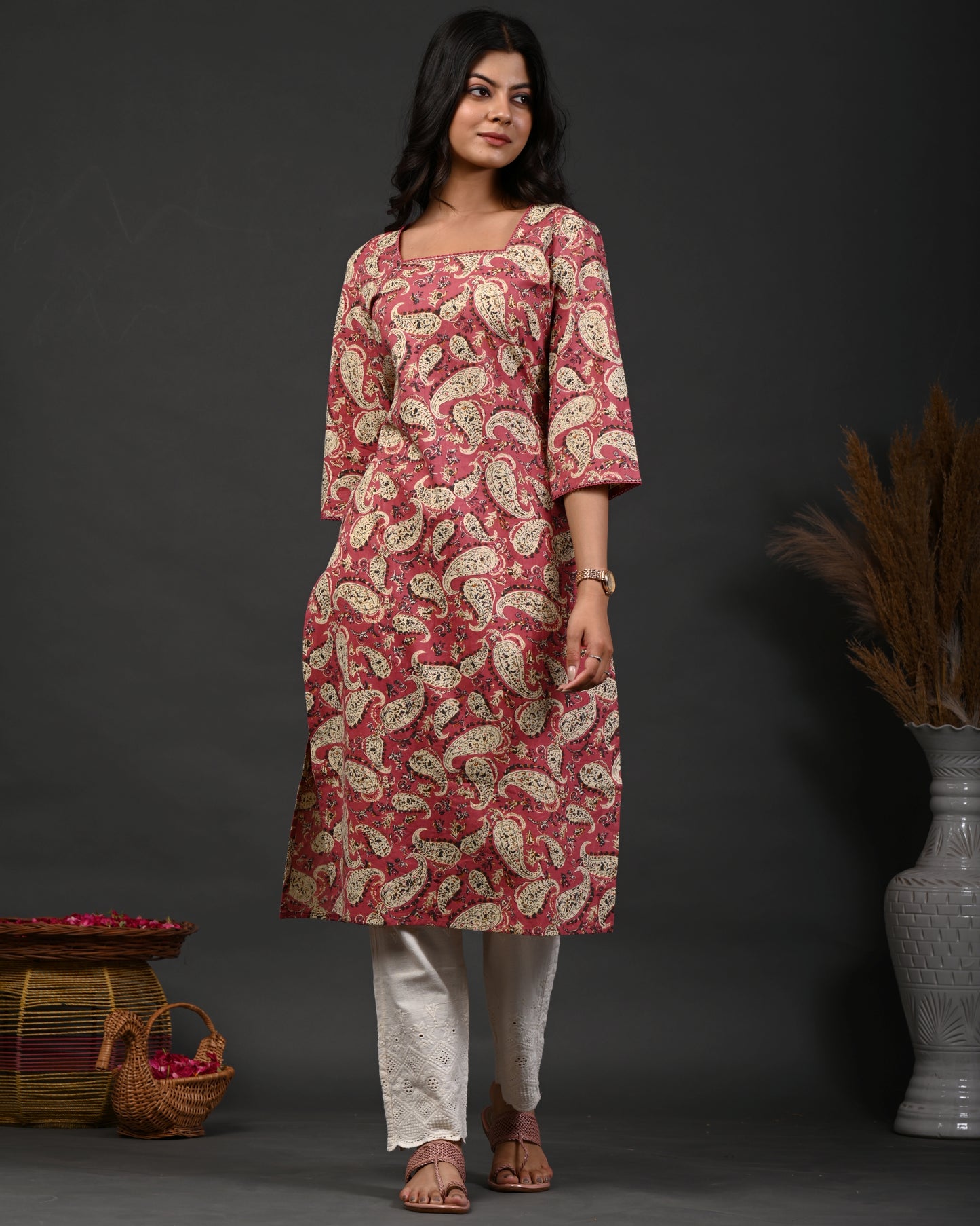Rimeline Paisley Screen Printed Square Neck Pure Cotton Straight Kurta
