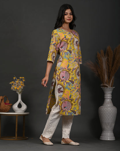 Rimeline Floral Screen Printed Sweetheart Neck Pure Cotton Straight Kurta
