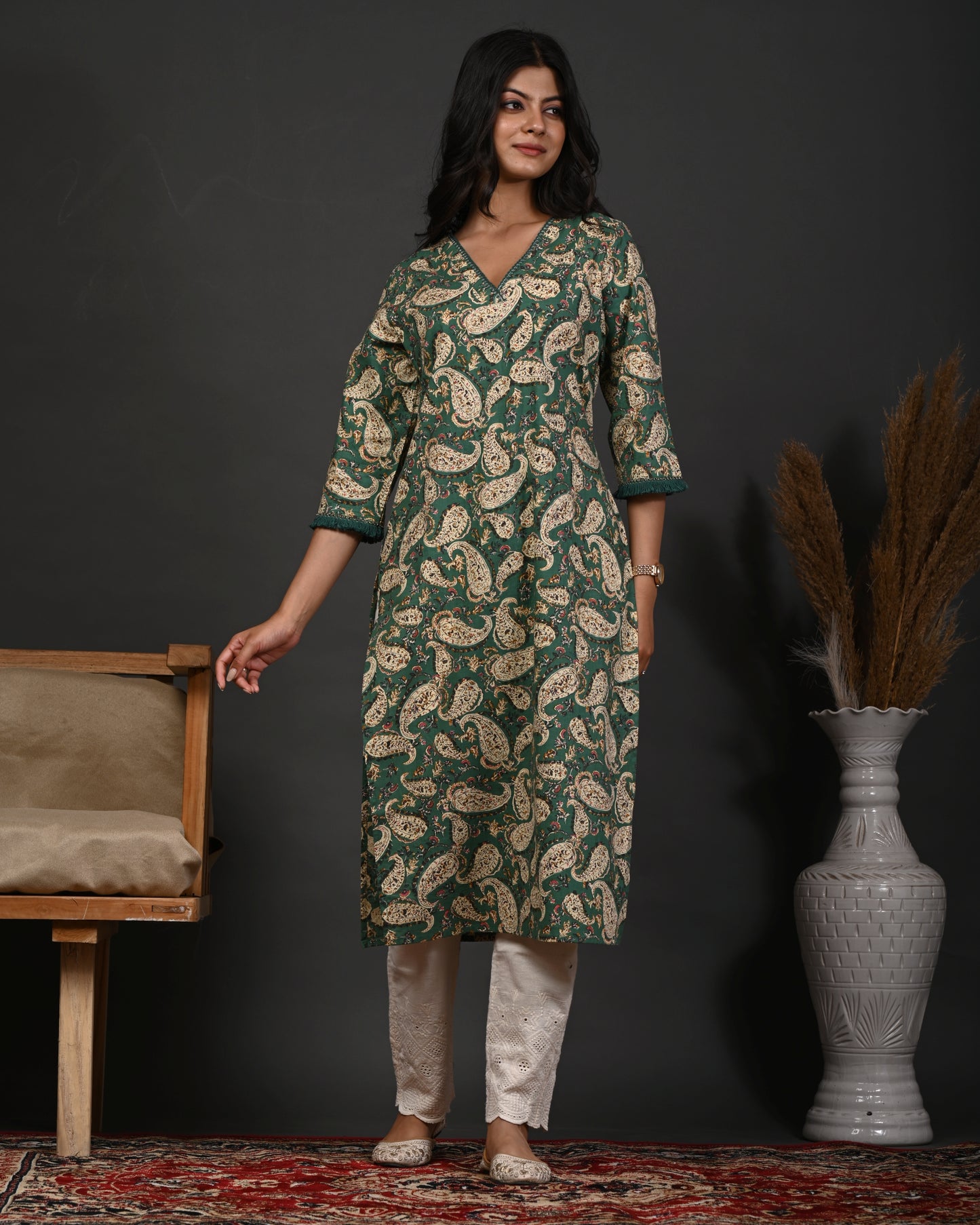 Rimeline Floral Printed V-Neck Cotton Straight Kurta
