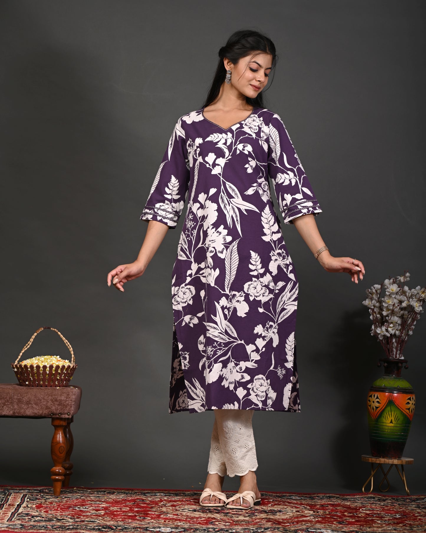 Rimeline Floral Screen Printed Sweetheart Neck Pure Cotton Straight Kurta