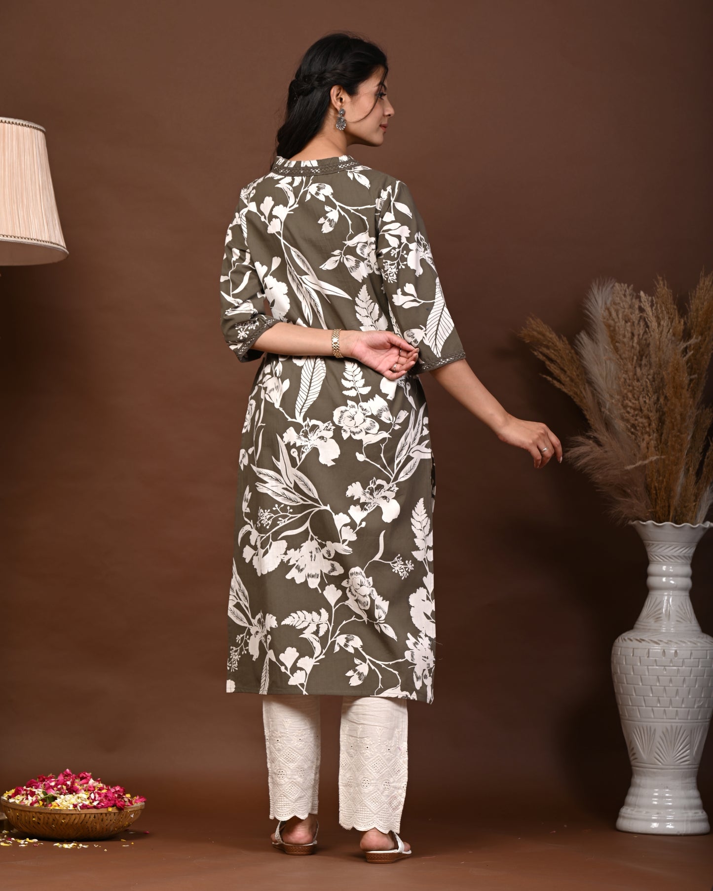 Rimeline Floral Screen Printed V-Neck Pure Cotton Straight Kurta