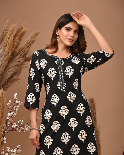 RimeLine Black Ethnic Motifs Printed Round-Neck Cotton Kurti