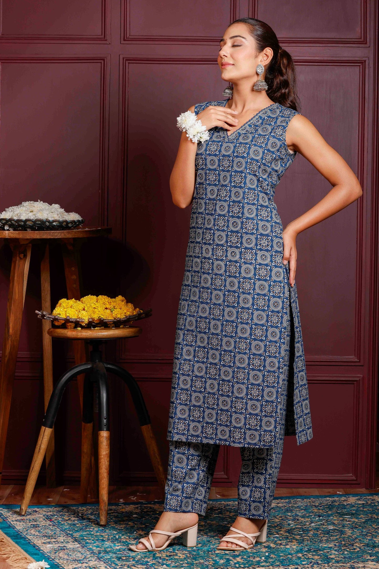 Rimeline Women Printed Regular Pure Cotton Kurta with Trousers