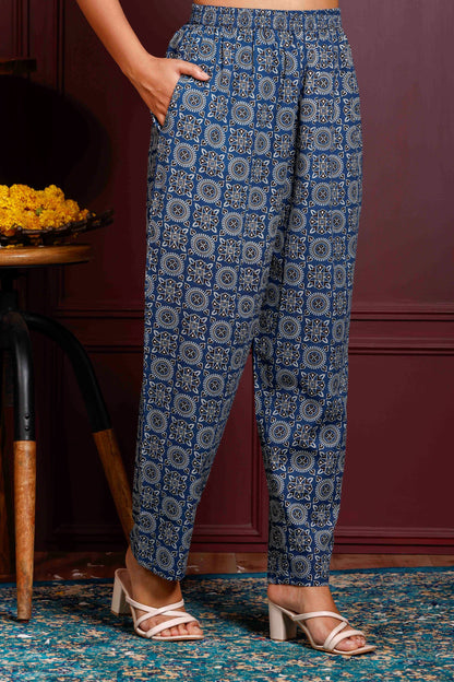 Rimeline Women Printed Regular Pure Cotton Kurta with Trousers