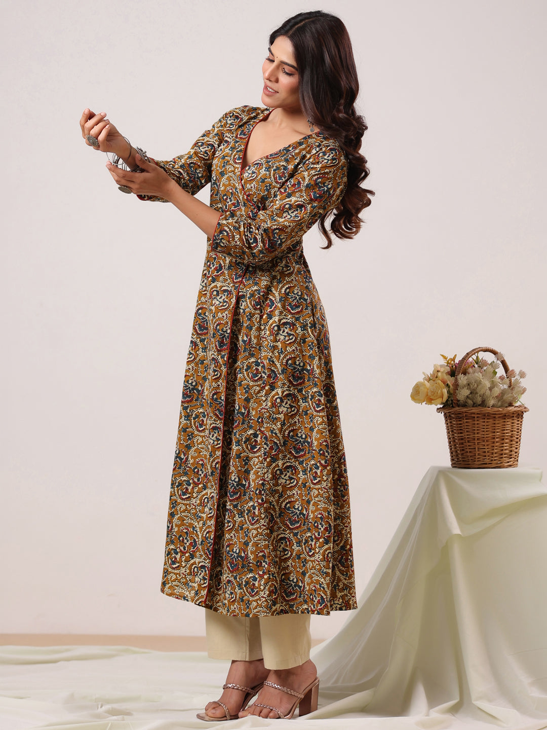 Rimeline Women Ethnic Motifs Printed Floral Kurta