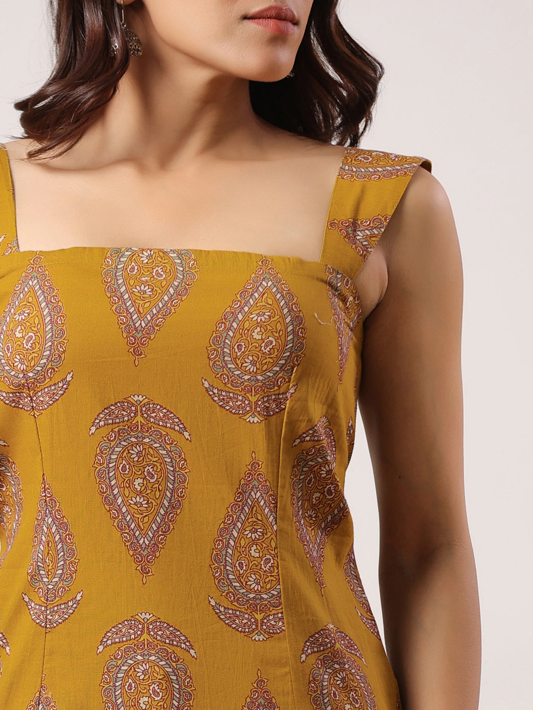 Rimeline Paisley Printed Square Neck Pure Cotton Kurti