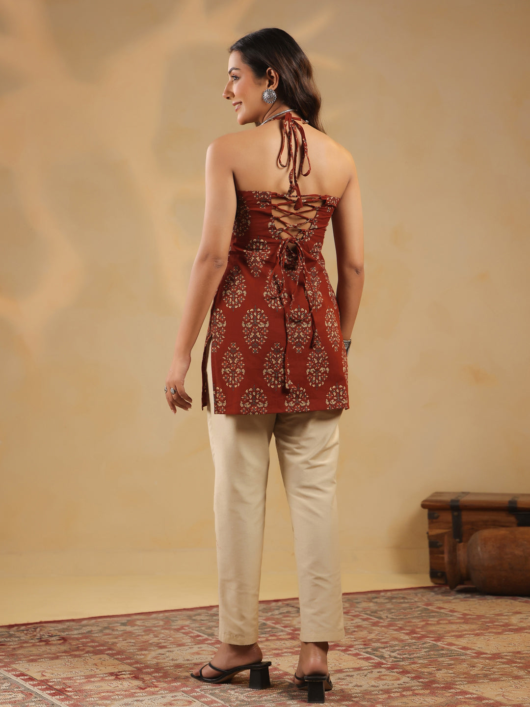 Rimeline Ethnic Motifs Printed Halter Neck Pure Cotton Kurti